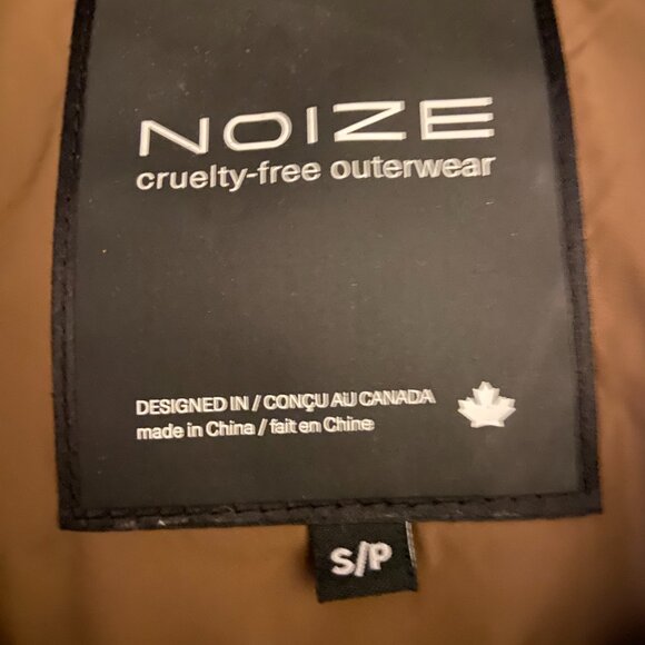 Noize- Canadian Cruelty Free Vest - Picture 4 of 7